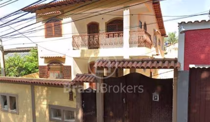 Prédio Inteiro à venda com 274,00m² e 3 quartos em Taquara, Rio de Janeiro - rj