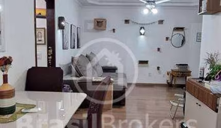 Apartamento com  ótima localização !