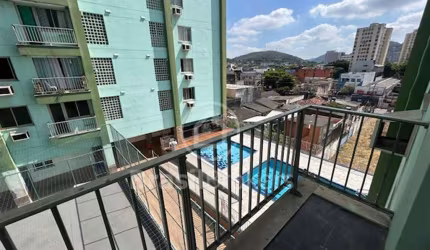 Ótimo apartamento vazio no condomínio no Centro da Taquara com total infraestrutura.