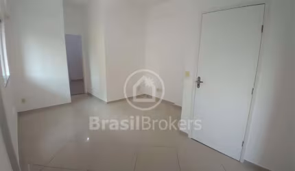 Apartamento à venda com 44,00m² e 2 quartos em Taquara, Rio de Janeiro - rj