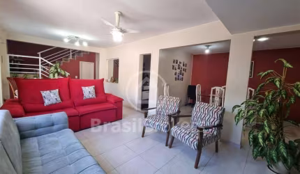 Casa de Condomínio à venda com 170,00m² e 2 quartos em Anil, Rio de Janeiro - rj