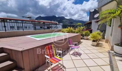 Cobertura à venda com 218,00m² e 3 quartos em Freguesia (Jacarepaguá), Rio de Janeiro - rj