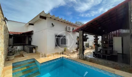 Casa de Condomínio à venda com 173,00m² e 3 quartos em Taquara, Rio de Janeiro - rj