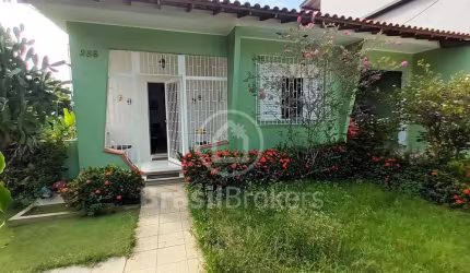 Casa Linear  Frente de Rua Residencial 5 Dormitórios