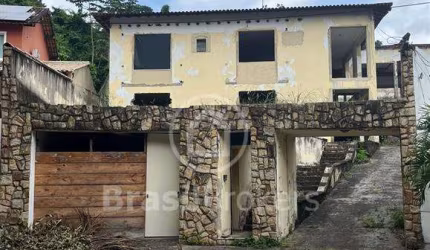 Casa em Construção na Freguesia