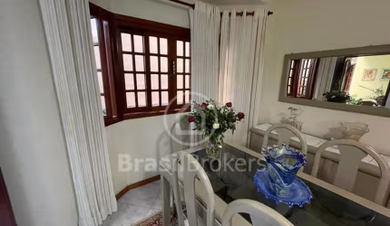 CASA DUPLEX GEMINADA COM TERRAÇO EM CONDOMÍNIO FECHADO - RUA POTIGUARA.