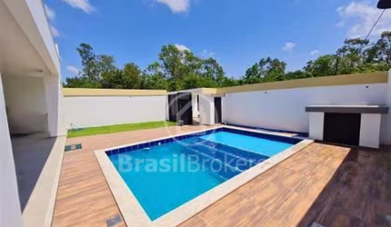 Casa de Casa de em Condomínio à venda com 646,00 m²  de terreno e área construída de 330,00 m².