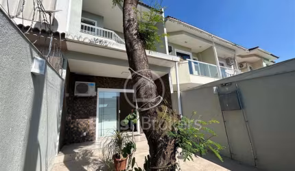 Casa de Condomínio à venda com 128,00m² e 3 quartos em Freguesia (Jacarepaguá), Rio de Janeiro - RJ