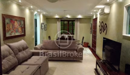 Casa à venda com 767,00m² e 4 quartos em Freguesia (Jacarepaguá), Rio de Janeiro - rj