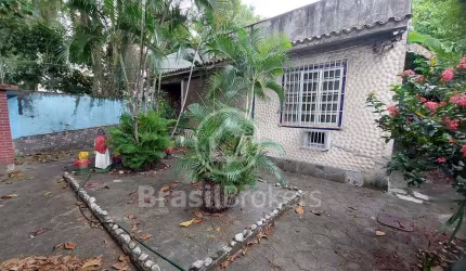 Casa residencial/comercial na Freguesia