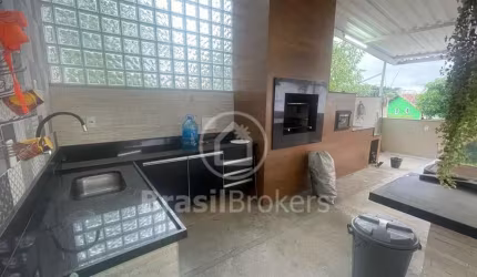Casa à venda com 480,00m² e 3 quartos em Taquara, Rio de Janeiro - rj