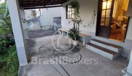 Casa à venda com 360,00m² e 3 quartos em Tanque, Rio de Janeiro - rj