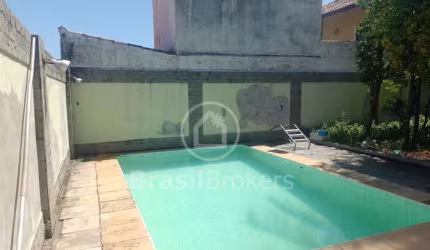 Casa de Condomínio à venda com 300,00m² e 3 quartos em Anil, Rio de Janeiro - rj