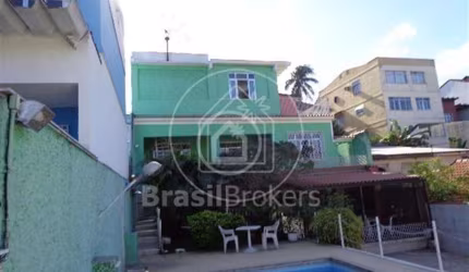 Casa à venda com 363,00m² e 4 quartos em Tanque, Rio de Janeiro - rj