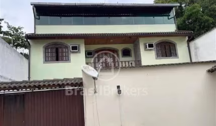 Casa à venda com 79,00m² e 3 quartos em Praça Seca, Rio de Janeiro - rj