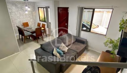 Casa de Condomínio à venda com 146,00m² e 3 quartos em Pechincha, Rio de Janeiro - rj