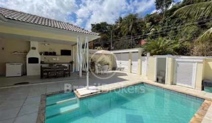 Casa de Condomínio à venda com 600,00m² e 4 quartos em Anil, Rio de Janeiro - rj