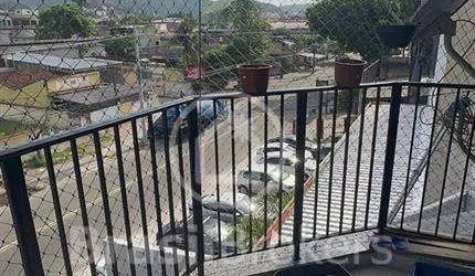 Ótimo apartamento em condomínio fechado , vista livre frente rua no bairro Taquara