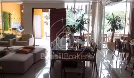 Casa de Condomínio à venda com 733,00m² e 4 quartos em Taquara, Rio de Janeiro - rj