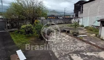 Terreno frente de rua Comercial