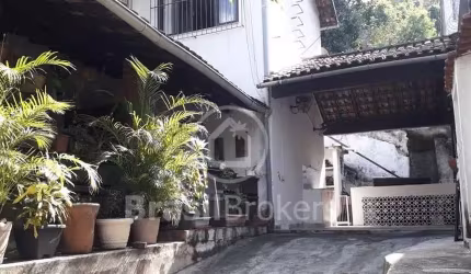 Casa à venda com 672,00m² e 4 quartos em Freguesia (Jacarepaguá), Rio de Janeiro - rj