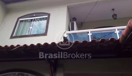 Casa 5 quartos, sendo 1 suíte