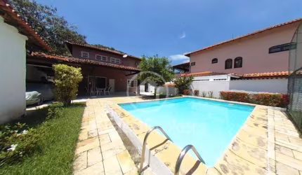 Casa de Condomínio 5 quartos, sendo 4 suítes