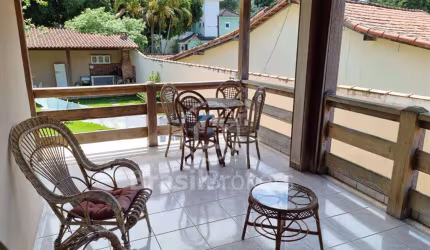 Casa de Condomínio 5 quartos, sendo 3 suítes