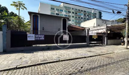 Surpreenda-se com esse imóvel irresistível próximo a comércio