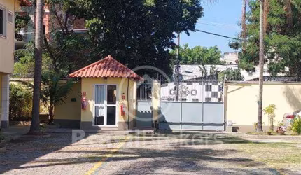 Casa em condomínio na Taquara pertinho do centro! Não perca essa oportunidade!!!