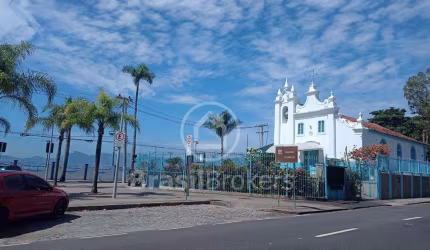 Venha mora em frente a Praia do Jardim Guanabara !!!