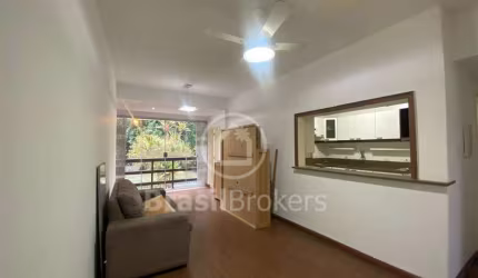 EXCLUSIVIDADE!! Apartamento de 3 quartos, 1 sute, dependência completa pronto para entrar e morar no Jardim Guanabara !
