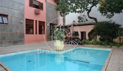 Casa à venda com 598,00m² e 4 quartos em Jardim Guanabara, Rio de Janeiro - rj