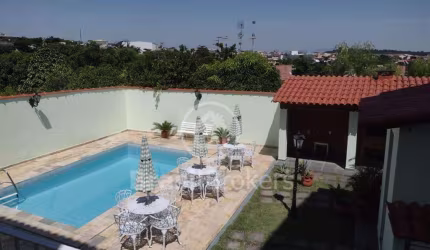 Casa à venda com 223,00m² e 4 quartos em Moneró, Rio de Janeiro - rj