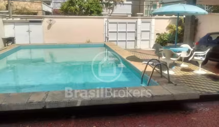Casa à venda com 363,00m² e 3 quartos em Moneró, Rio de Janeiro - rj