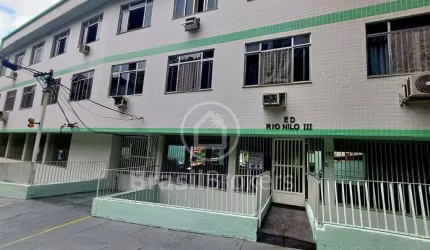 Apartamento vista livre, frente e sol da manhã na Rua Babaçu, pertinho da praia da Bica!,