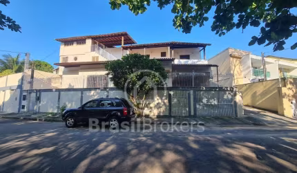 Casa à venda com 365,00m² e 7 quartos em Jardim Guanabara, Rio de Janeiro - rj