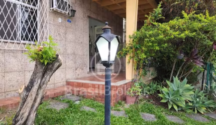 Casa à venda com 221,00m² e 3 quartos em Jardim Guanabara, Rio de Janeiro - rj