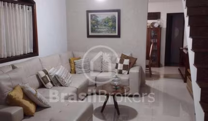Casa à venda com 180,00m² e 5 quartos no VILLAGE - Portuguesa, Rio de Janeiro - rj