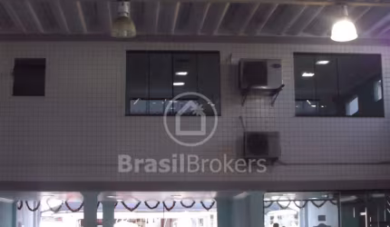 EXCELENTE LOJA EM INTENDENTE MAGALHÃES