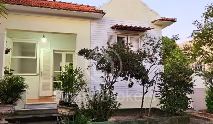 Casa Linear com 3 quartos.