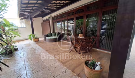 Casa à venda na Freguesia (Ilha do Governador)