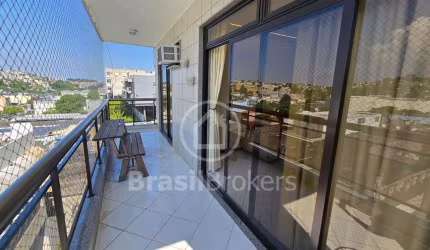 Lindo apartamento 3 quartos com suíte e varandão Jardim Guanabara