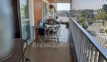 Apartamento à venda com 125,00m² e 3 quartos em Jardim Guanabara, Rio de Janeiro - rj