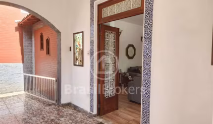 Casa à venda com 122,00m² e 4 quartos em Freguesia (Ilha do Governador), Rio de Janeiro - rj