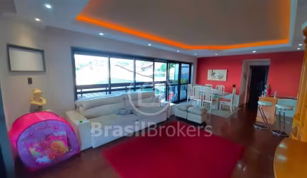 Apartamento à venda com 185,00m² e 4 quartos em Praia da Bandeira, Rio de Janeiro - rj