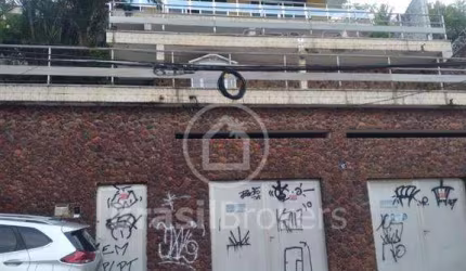 Casa à venda com 545,00m² e 8 quartos em Cocotá, Rio de Janeiro - rj
