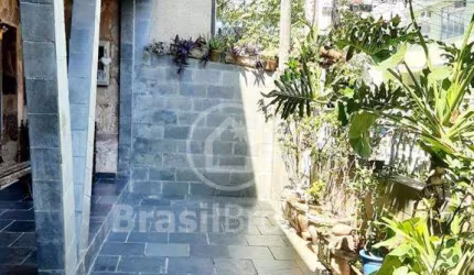 Casa à venda com 184,00m² e 4 quartos em Jardim Guanabara, Rio de Janeiro - rj