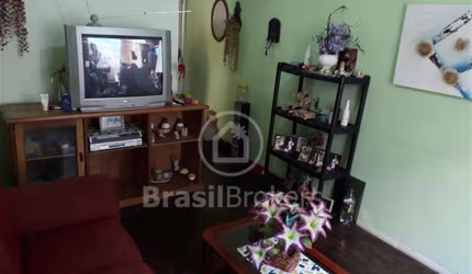 Apartamento à venda com 75,00m² e 3 quartos em Jardim Guanabara, Rio de Janeiro - rj