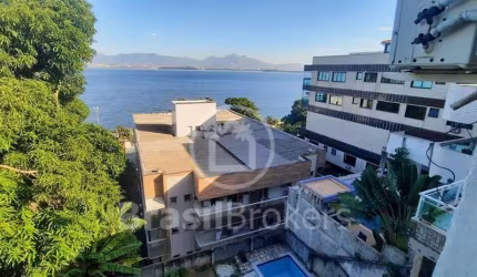 Casa à venda com 350,00m² e 4 quartos em Jardim Guanabara, Rio de Janeiro - rj